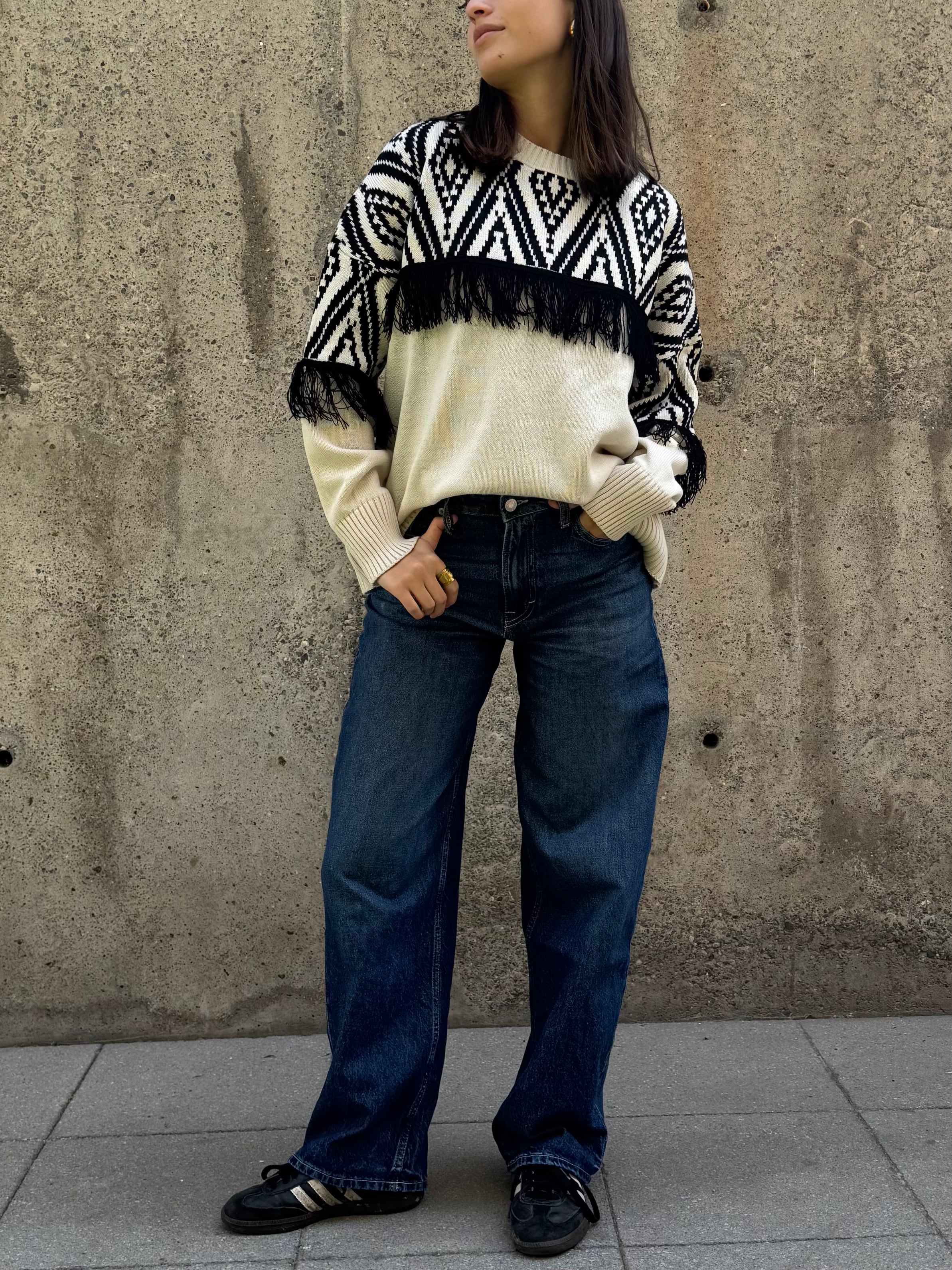 Sweater Etnico Flecos Hueso/Negro